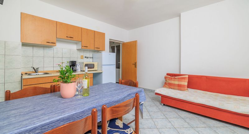 Apartman pro 6 os. se 3 ložnicemi - Apartments Milorad M Lopar, foto 1