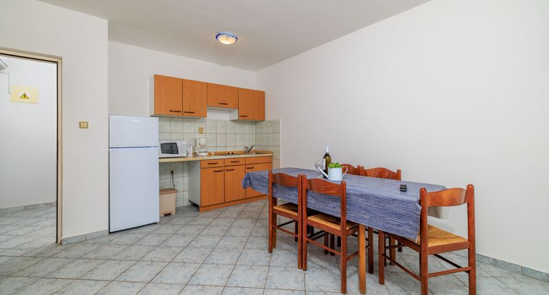 Apartman pro 6 os. se 3 ložnicemi - Apartments Milorad M Lopar, foto 24