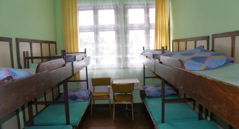 Pokoj pro 8 os. - Szkolne Schronisko Młodzieżowe Złoty Widok Piechowice, foto 1