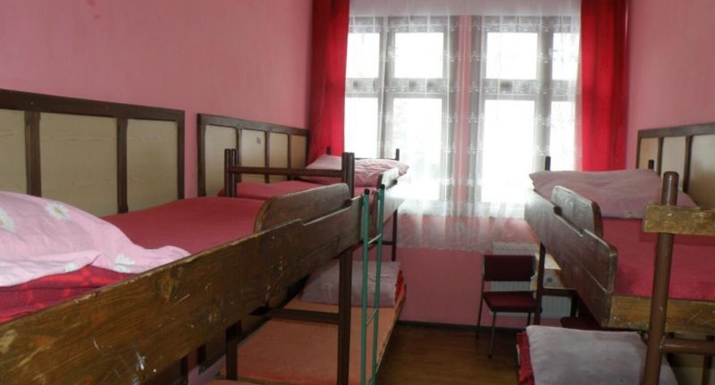 Pokoj pro 6 os. - Szkolne Schronisko Młodzieżowe Złoty Widok Piechowice, foto 1