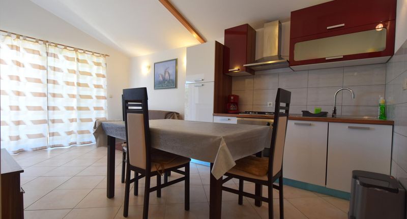 Apartman pro 4 os. se 2 ložnicemi - House Pere Malinska, foto 1