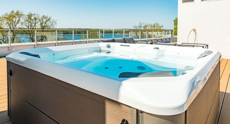 Deluxe Apartman pro 4 os. se 2 ložnicemi s výhledem na jezero - Apartamenty Stranda Residence z widokiem na jezioro - Giżycko, foto 80