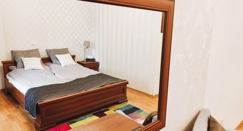 Pokoj bezbariérový s manželskou postelí přízemní - Városi Vendégház Szentendre, foto 1