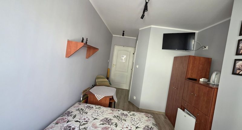 Pokoj s manželskou postelí na poschodí - Pensjonat Ventus Władysławowo, foto 1