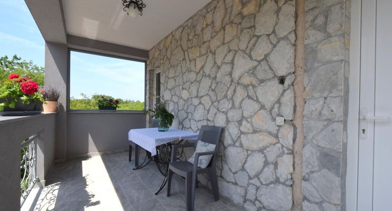Apartman pro 4 os. se 2 ložnicemi - Apartments Kolić Malinska, foto 1