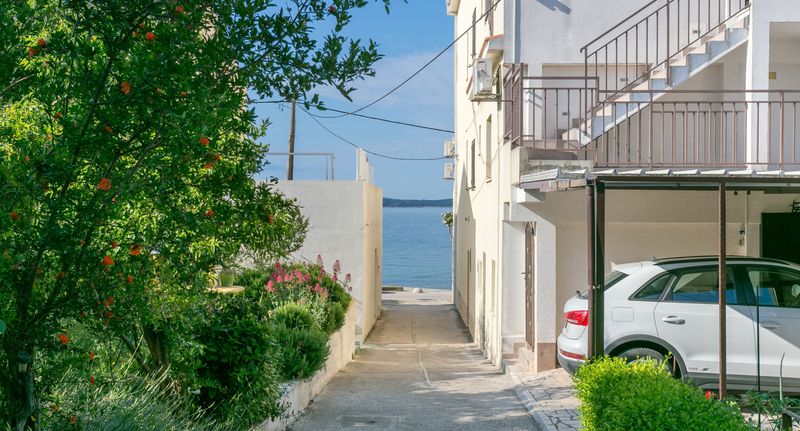 Apartman s klimatizací s terasou pro 4 os. s 1 ložnicí A-20605-a - Apartments By The Sea Kaštel Kambelovac, Kaštela - 20605 Kaštel Kambelovac, foto 1