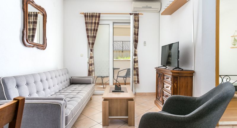 Apartman s klimatizací s terasou pro 4 os. se 2 ložnicemi A-20926-a - Apartments With Parking Space Kaštel Štafilić, Kaštela - 20926 Kaštel Štafilić, foto 1