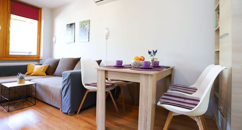 Rodinný Apartman s manželskou postelí s 1 ložnicí s panoramou (s možností přistýlky) - Lelle Móló Residence Balatonlelle, kilátással a tóra, foto 1