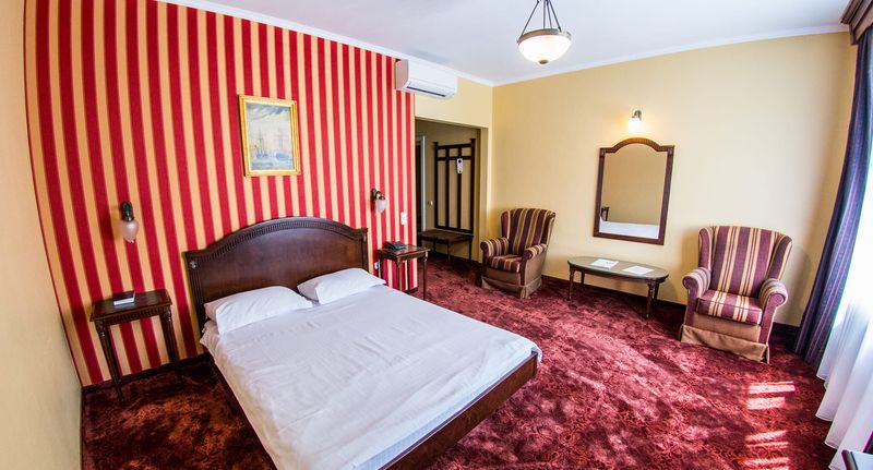 Pokoj s manželskou postelí (s možností přistýlky) - The Elite - Oradea's Legendary Hotel Oradea, foto 1