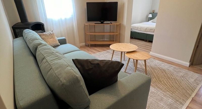 Apartman pro 4 os. se 2 ložnicemi s výhledem do zahrady přízemní - Délceg Réce Minihotel Balatonkenese, foto 1