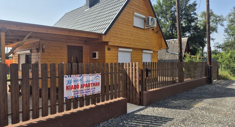 Rodinný House (jako celek) pro 6 os. celý Dům (s možností přistýlky) - Horizont Apartman Hajdúnánás, foto 1