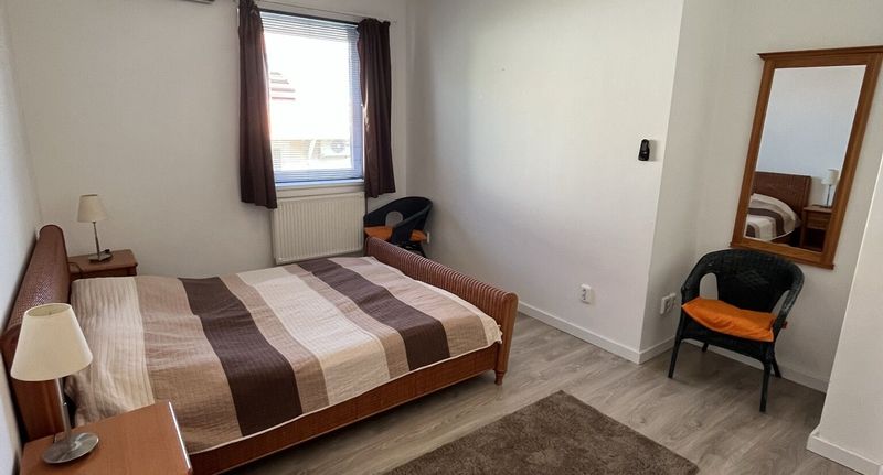 Apartman s balkónem pro 6 os. se 3 ložnicemi s výhledem na hory - Duna Apartman Dunaszentmiklós, foto 1