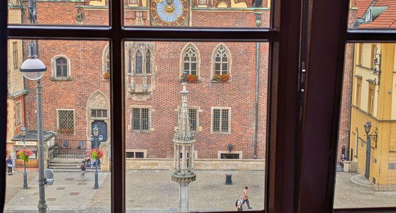 Pokoj pro 4 os. - Rynek 30 Hostel Wrocław, foto 1