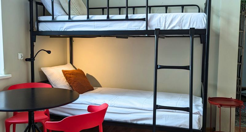 Pokoj pro 4 os. - Rynek 30 Hostel Wrocław, foto 13