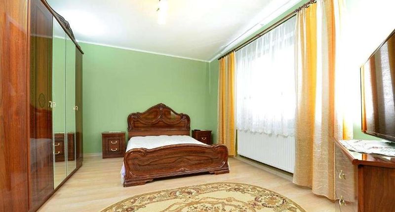 Pokoj s privátní koupelnou mimo pokoj s manželskou postelí - Casa Daria Haţeg, foto 1