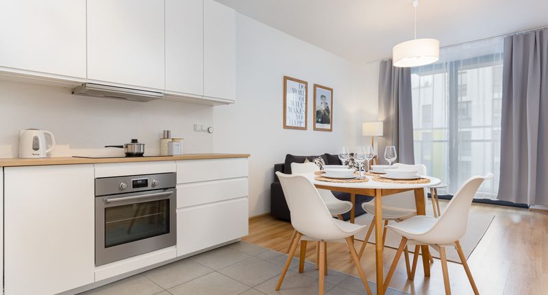 Apartman s vanou pro 4 os. se 2 ložnicemi celý Dům - Kasprzaka 29C/396, foto 1