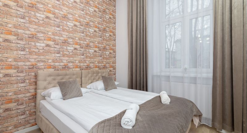Apartman se sprchou pro 2 os. s 1 ložnicí celý Dům - Dietla 66/3, foto 1
