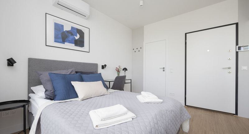 Apartman tV s plochou obrazovkou s manželskou postelí s 1 ložnicí celý Dům - #Domaniewska 24/77, foto 1