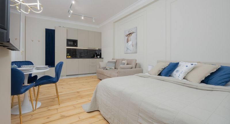 Apartman se sprchou pro 4 os. s 1 ložnicí celý Dům - Grójecka 20B/10B, foto 1