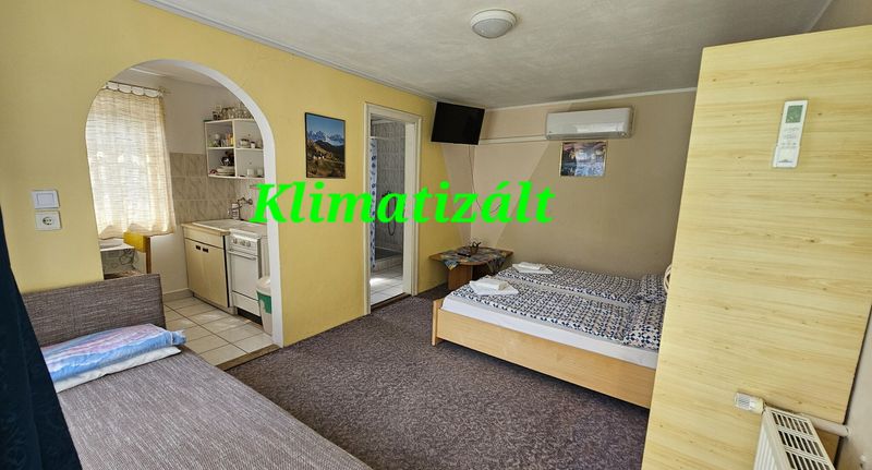 Apartman s klimatizací s manželskou postelí s 1 ložnicí přízemní - Ibolya Vendégház Balatongyörök, foto 6