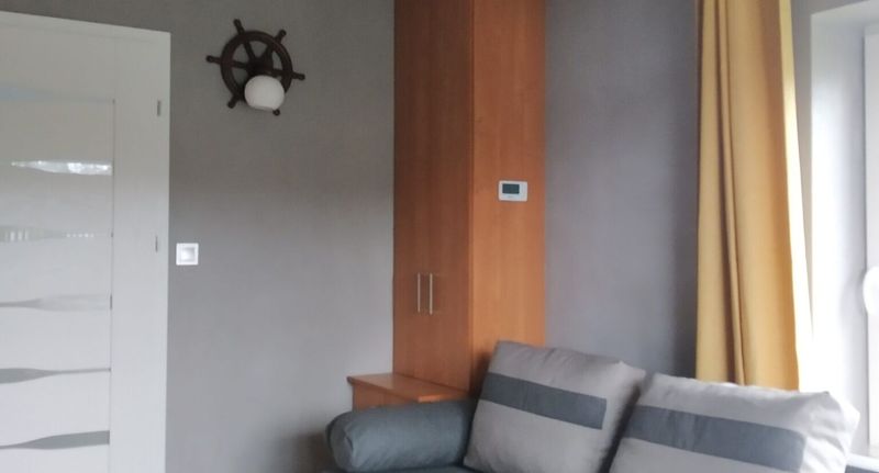 Roubenka (jako celek) se zahradou pro 8 os. s výhledem na jezero - Całoroczny domek nad jeziorem Giżycko, foto 6
