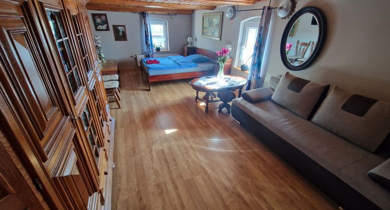 Design XL Apartman pro 6 os. se 4 ložnicemi - Zacisze 13, foto 1