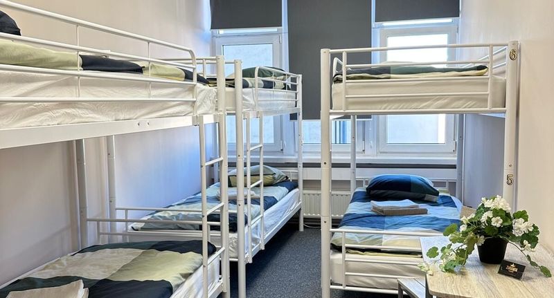 Pokoj se společnou kuchyňkou dormitory (sdílené bydlení) pro 1 os. - Hostel Żurawia Warszawa, foto 1