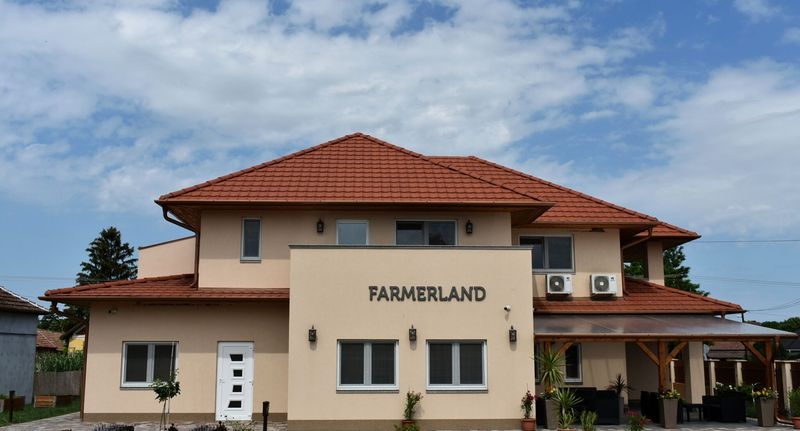 House (jako celek) s koupelnou s klimatizací pro 10 os. - Farmerland Villa Abádszalók, foto 1