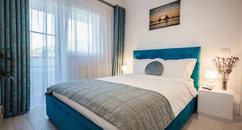 Superior Apartman s balkónem pro 4 os. se 2 ložnicemi - Comfort Luxury Apartment near Romanescu Park Craiova, foto 1