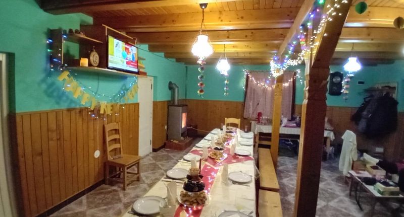 Apartman pro 18 os. s 9 ložnicemi (s možností přistýlky) - Casa de oaspeți Bagolykő Izvoare, foto 1