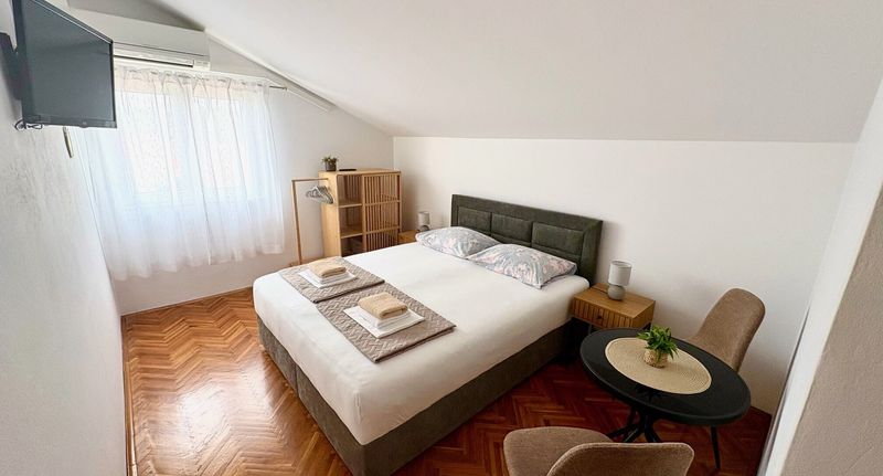 Pokoj pro 2 os. - Apartments Ognjen Betina, foto 1