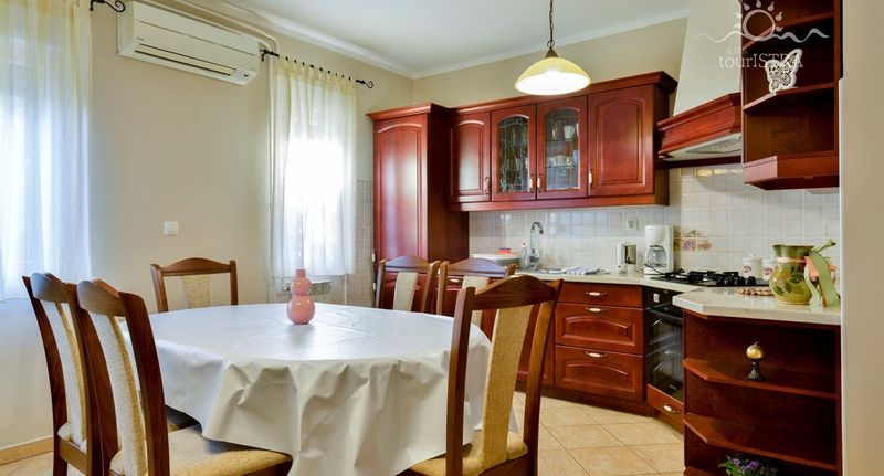 Standard Apartman pro 6 os. se 2 ložnicemi na přízemí - Apartmani Aleks Umag, foto 1