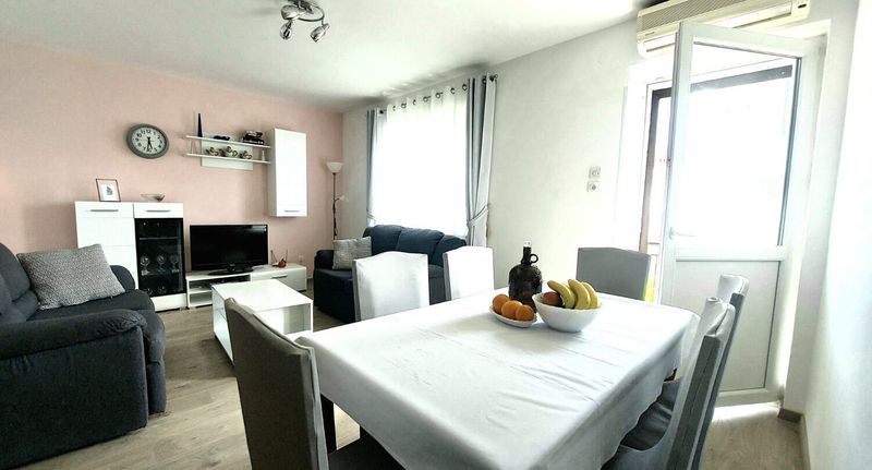 Apartman pro 5 os. se 3 ložnicemi - Apartment AnyTime Makarska, foto 1