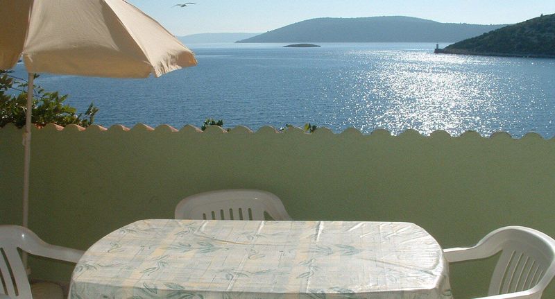 Apartman pro 4 os. se 2 ložnicemi - Apartments Tonka Vinisce, foto 1