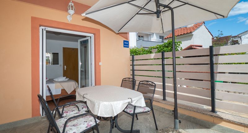 Apartman pro 4 os. se 2 ložnicemi - Apartments Jak Vodice, foto 1