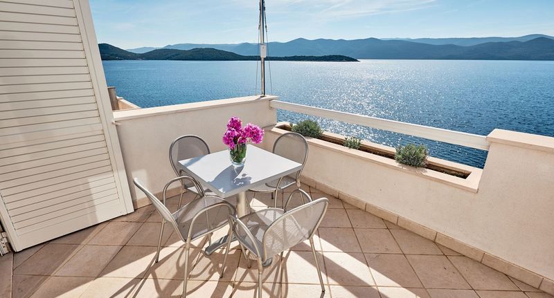 Apartman pro 4 os. se 2 ložnicemi - Apartments Sea front Klek, foto 1