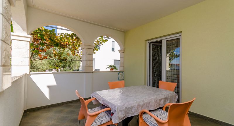 Apartman pro 3 os. se 2 ložnicemi (s možností přistýlky) - Apartments Palm tree Okrug Gornji, foto 13
