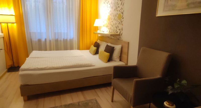 Apartman s privátní koupelnou mimo apartmán pro 5 os. se 2 ložnicemi - Pokoje i Apartamenty Blisko Deptaka Karpacz, foto 1