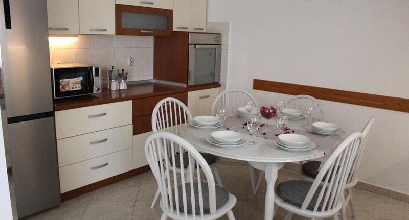 Apartman pro 6 os. se 3 ložnicemi - Apartment Marijela Vela Luka, foto 1