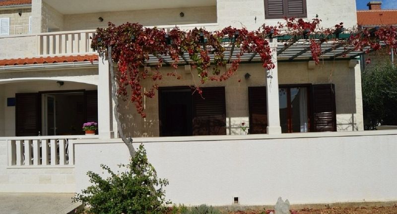 Apartman pro 4 os. se 2 ložnicemi - Apartments Frama Bol, foto 1
