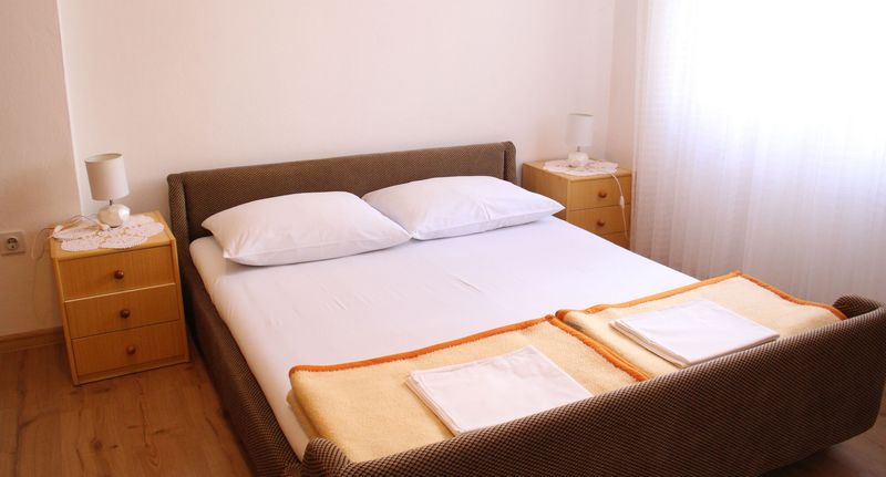 Apartman pro 8 os. se 4 ložnicemi - Apartments Marija Novi Vinodolski, foto 1