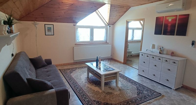 "D" Apartman pro 3 os. se 2 ložnicemi na poschodí - Mátis Villa Balatonederics, foto 1