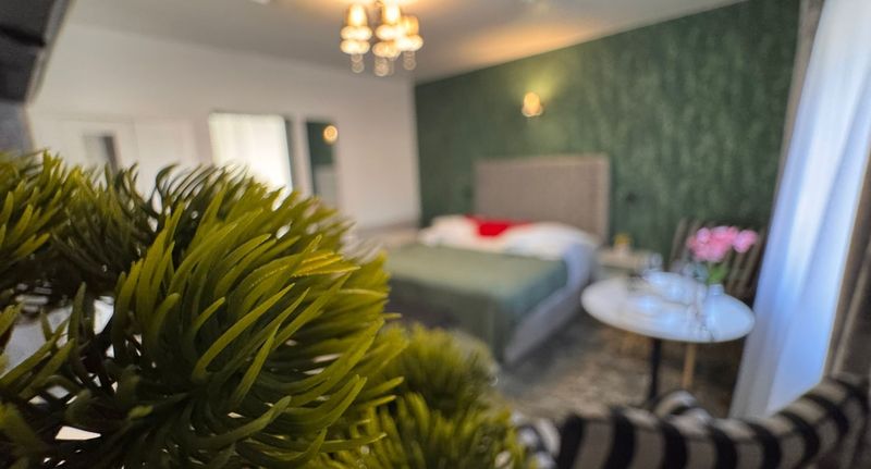 Pokoj s manželskou postelí na poschodí na přízemí - Casa Premont Luxury Ghimbav, foto 1