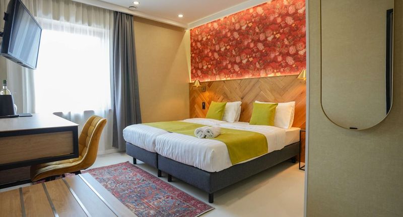 Premium Pokoj s koupelnou s manželskou postelí - ChaChaCha House Egerszalók, foto 1