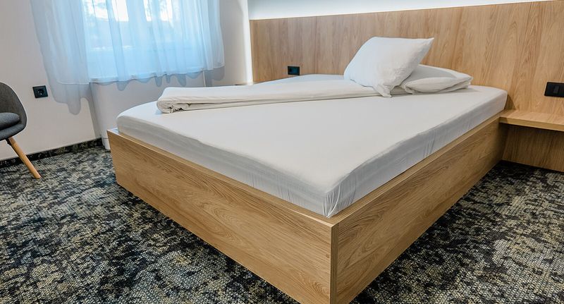 Family Suita pro 4 os. se 2 ložnicemi na přízemí - Complex Turistic Căpuș & Spa Căpuşu Mare, foto 1