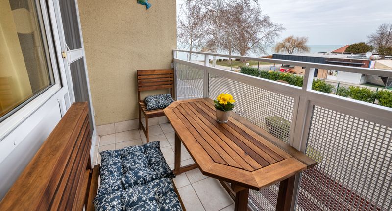 Chata (jako celek) pro 4 os. s panoramou na poschodí - Elefteria Apartman Siófok, foto 1