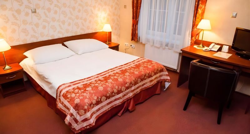 Pokoj s manželskou postelí - Hotel Logos Gdańsk, foto 1