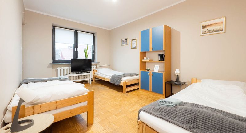 Pokoj pro 3 os. - Hostel B56 Białystok, foto 14