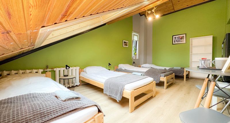 Pokoj pro 4 os. - Hostel B56 Białystok, foto 1