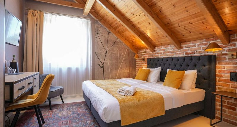 Classic Pokoj s manželskou postelí na poschodí - ChaChaCha House Egerszalók, foto 1